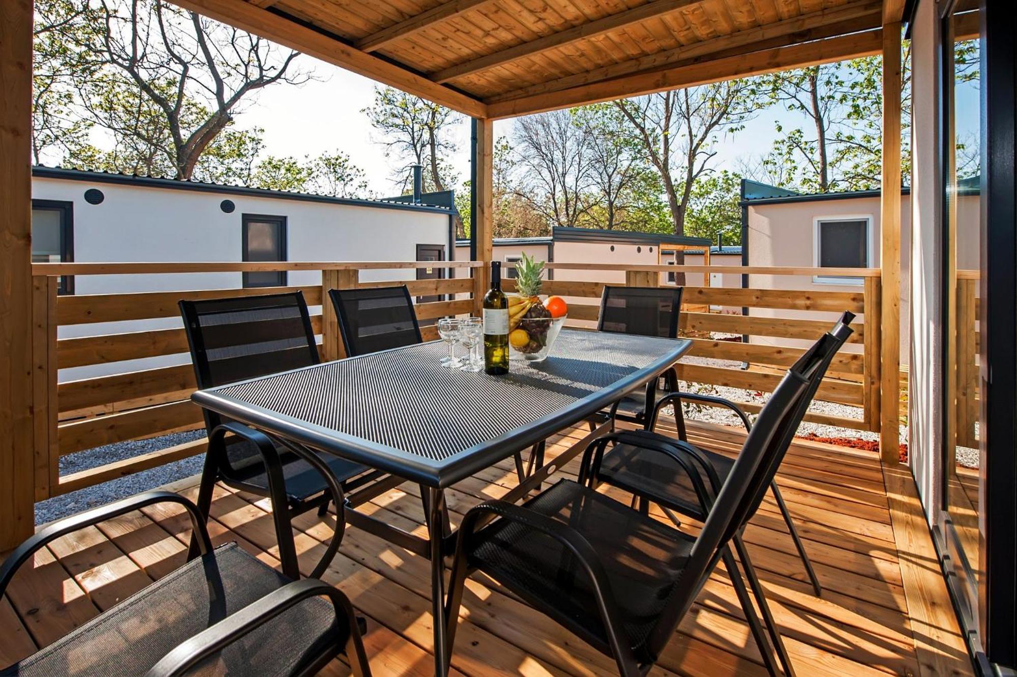 Eurocamp Mobile Homes At Campsite Puntica Funtana Εξωτερικό φωτογραφία